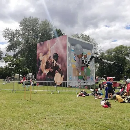 Maison, Cite Plantagenet, 20 M De La Parade Des Pilotes 24 H, 20 Mn En Tram Du Circuit Vakantiehuis *