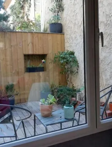 Maison, Cite Plantagenet, 20 M De La Parade Des Pilotes 24 H, 20 Mn En Tram Du Circuit