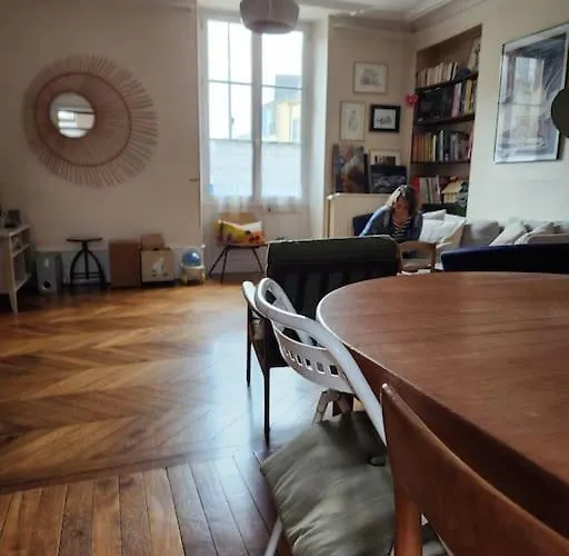 Ferienhaus Maison, Cite Plantagenet, 20 M De La Parade Des Pilotes 24 H, 20 Mn En Tram Du Circuit *