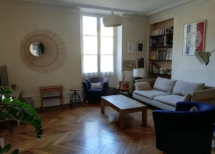 Maison, Cite Plantagenet, 20 M De La Parade Des Pilotes 24 H, 20 Mn En Tram Du Circuit Vakantiehuis Le Mans